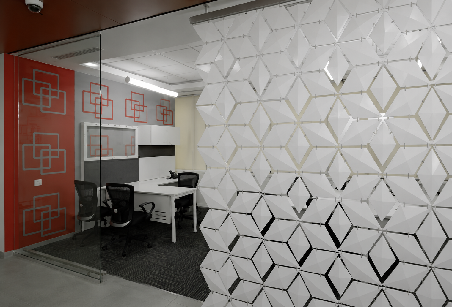 EY (Ernst & Young)